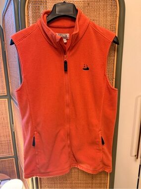 Murray’s Toggery Shop x Rowing Blazers Nantucket Red Fleece Vest Medium